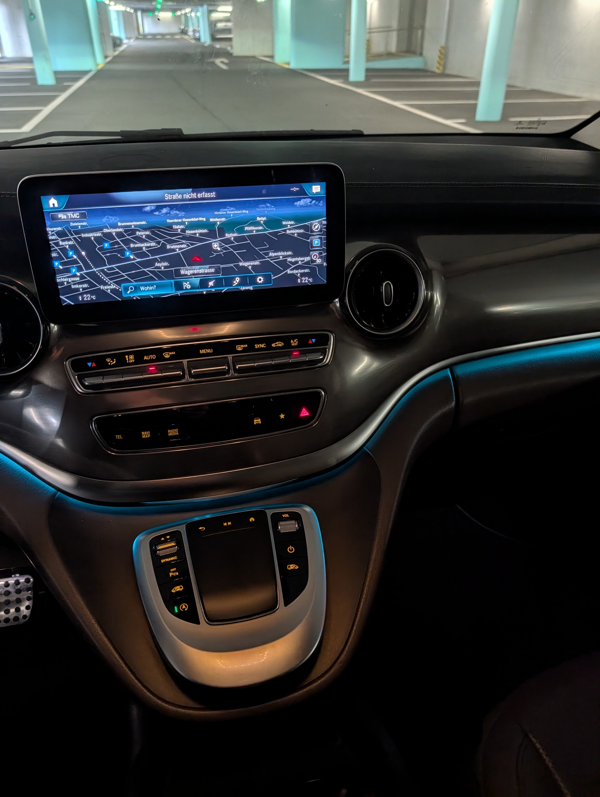 MERCEDES-BENZ V 250 d lang Exclusive 9G-Tronic AMG-image-14