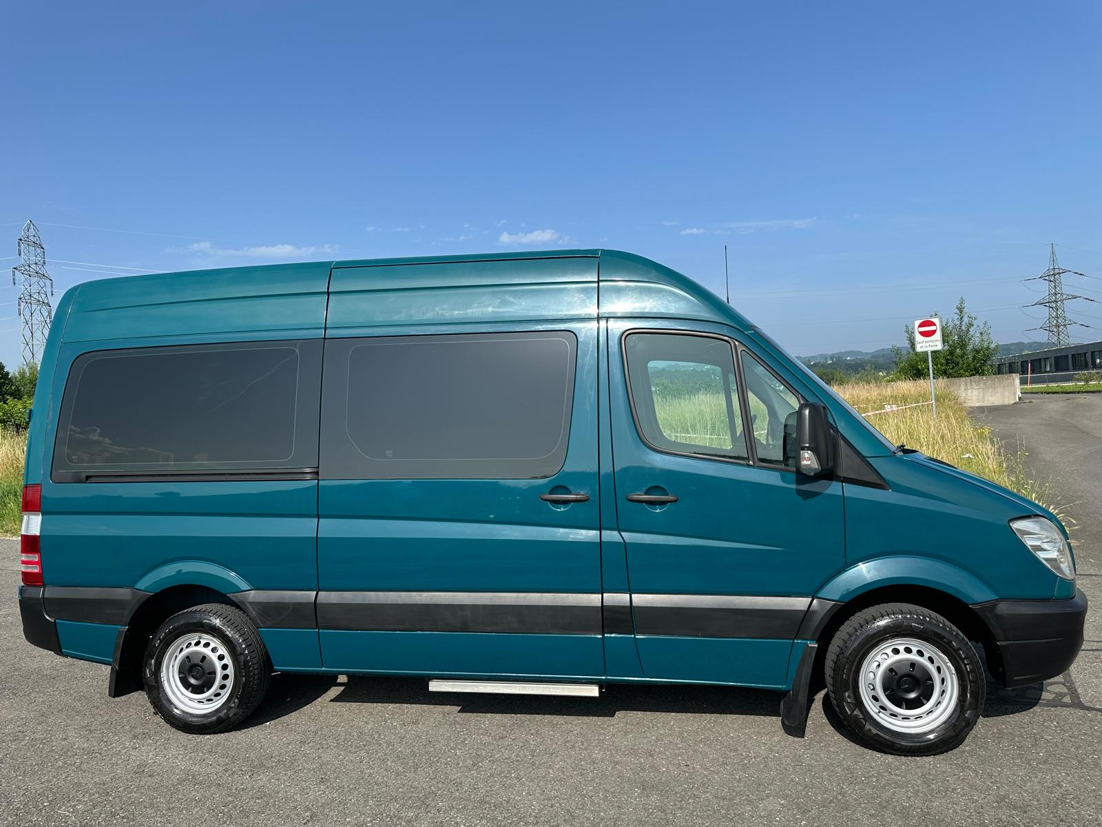 MERCEDES-BENZ 311 CDI-image-13