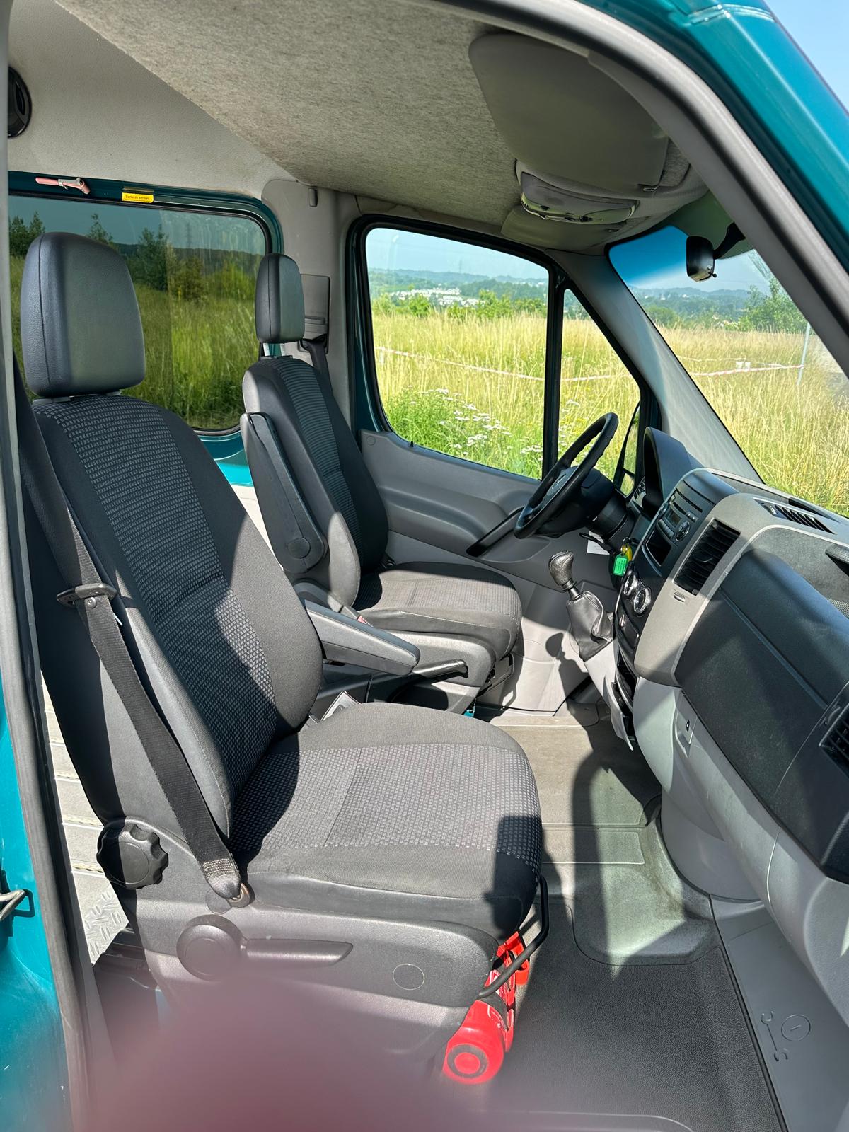 MERCEDES-BENZ 311 CDI-image-30