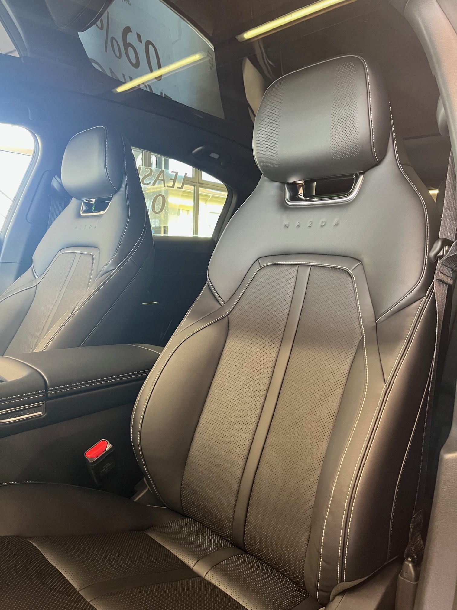 MAZDA Takumi Long Range 245 (80 kWh)-image-14
