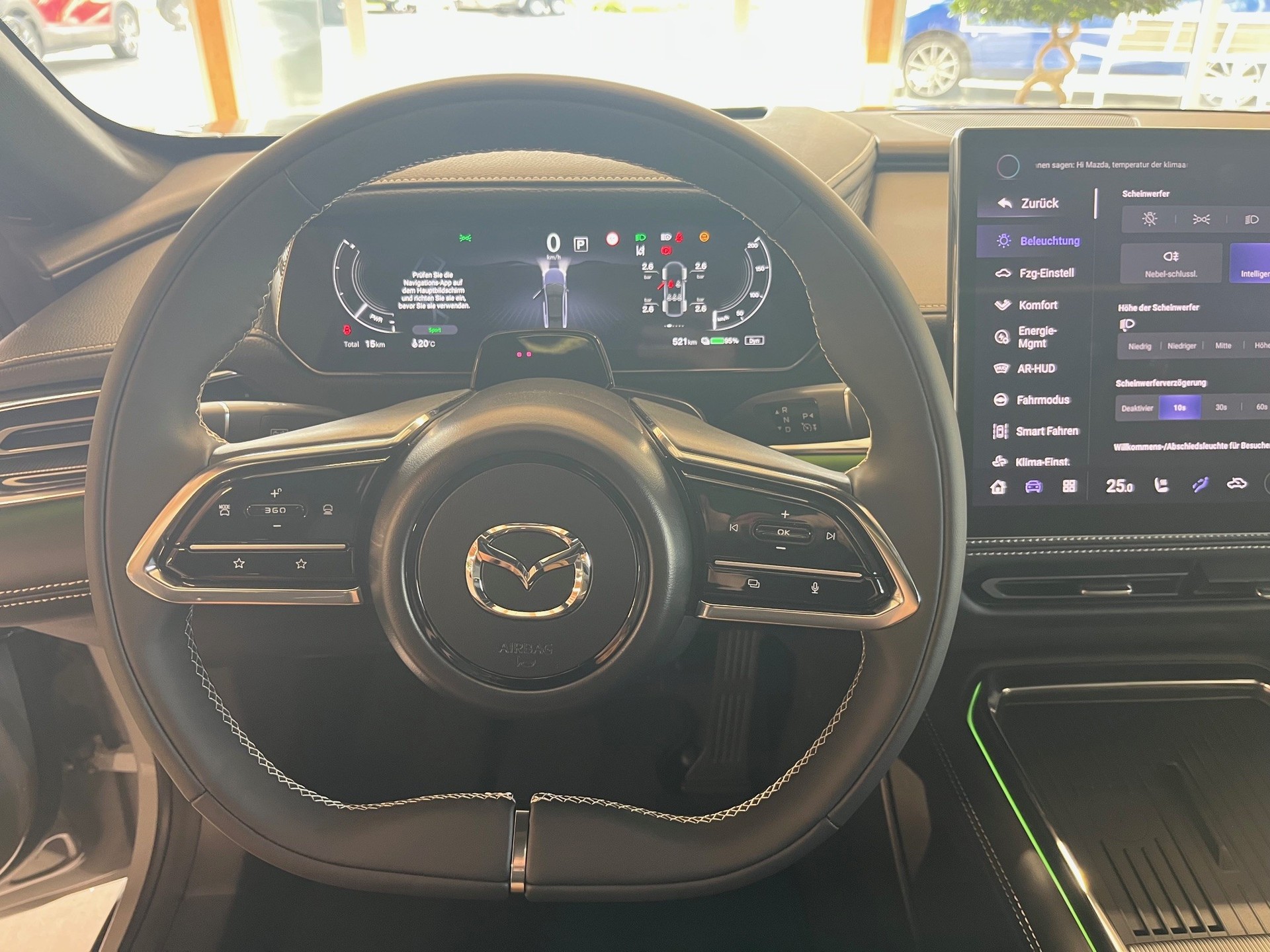 MAZDA Takumi Long Range 245 (80 kWh)-image-11