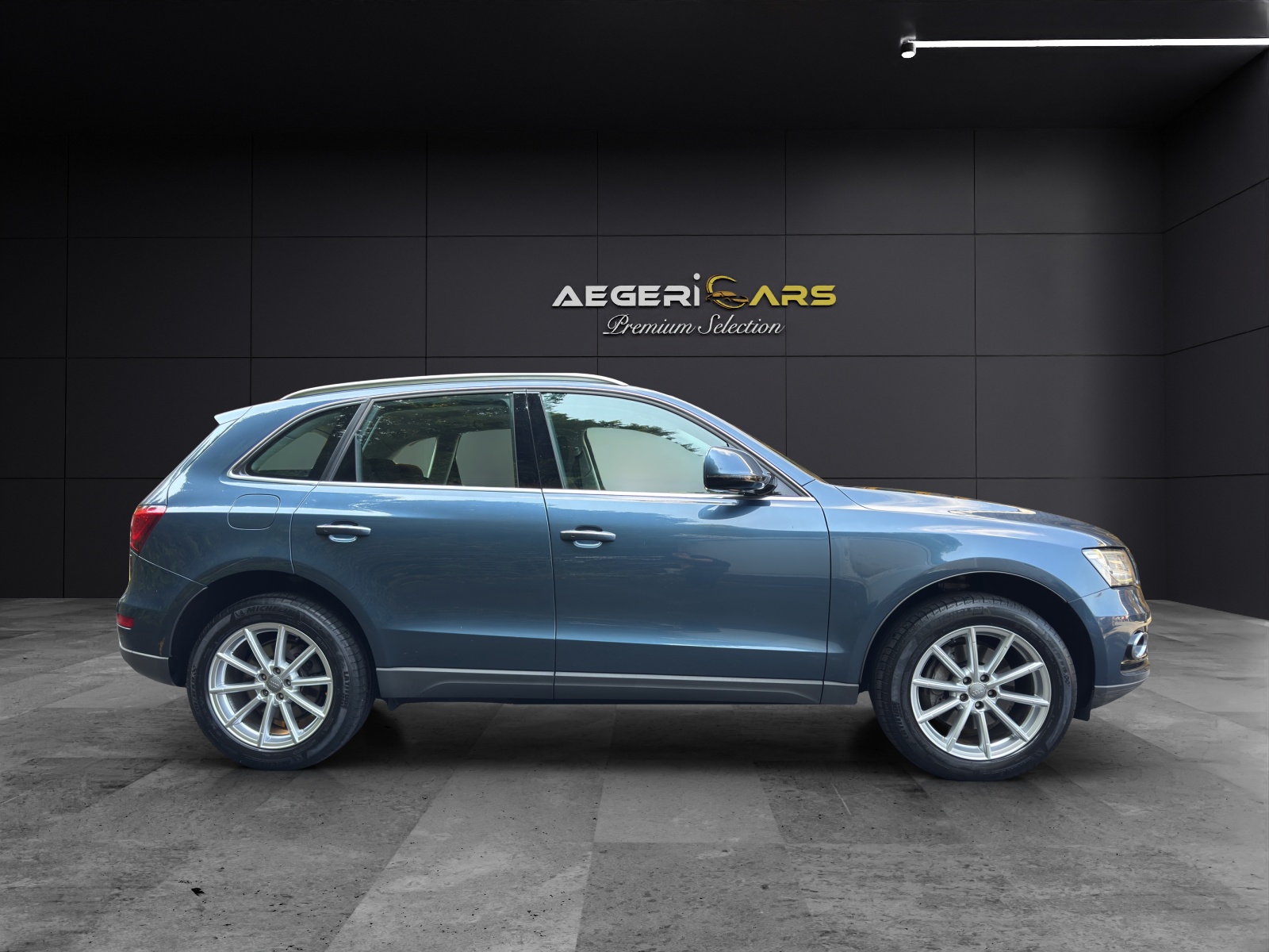 AUDI Q5 3.0 TDI clean quattro S-tronic-image-8