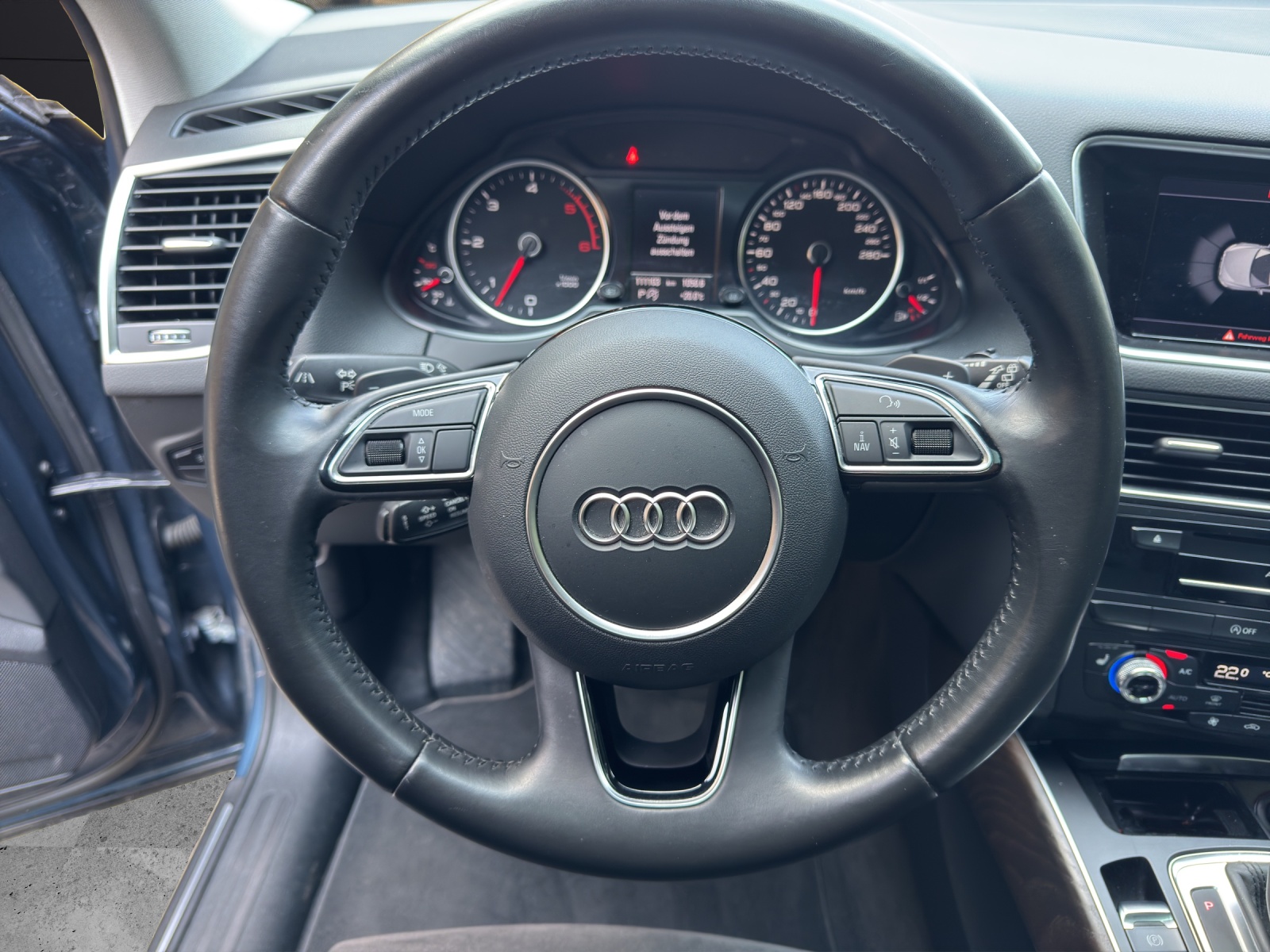 AUDI Q5 3.0 TDI clean quattro S-tronic-image-13