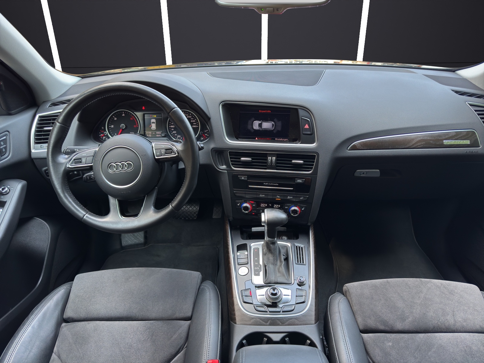 AUDI Q5 3.0 TDI clean quattro S-tronic-image-11