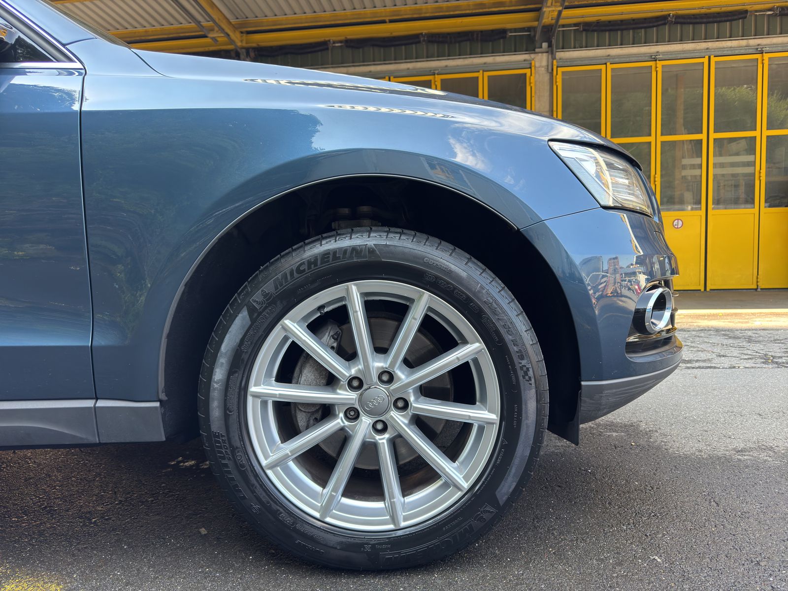 AUDI Q5 3.0 TDI clean quattro S-tronic-image-7