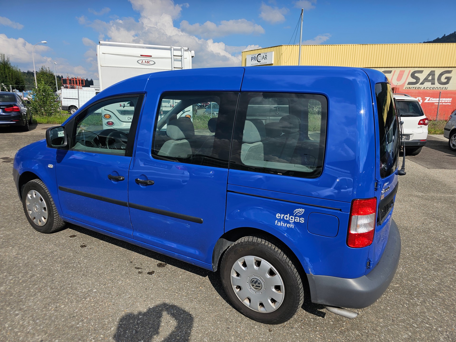 VW Caddy Life 2.0 EcoFuel-image-3