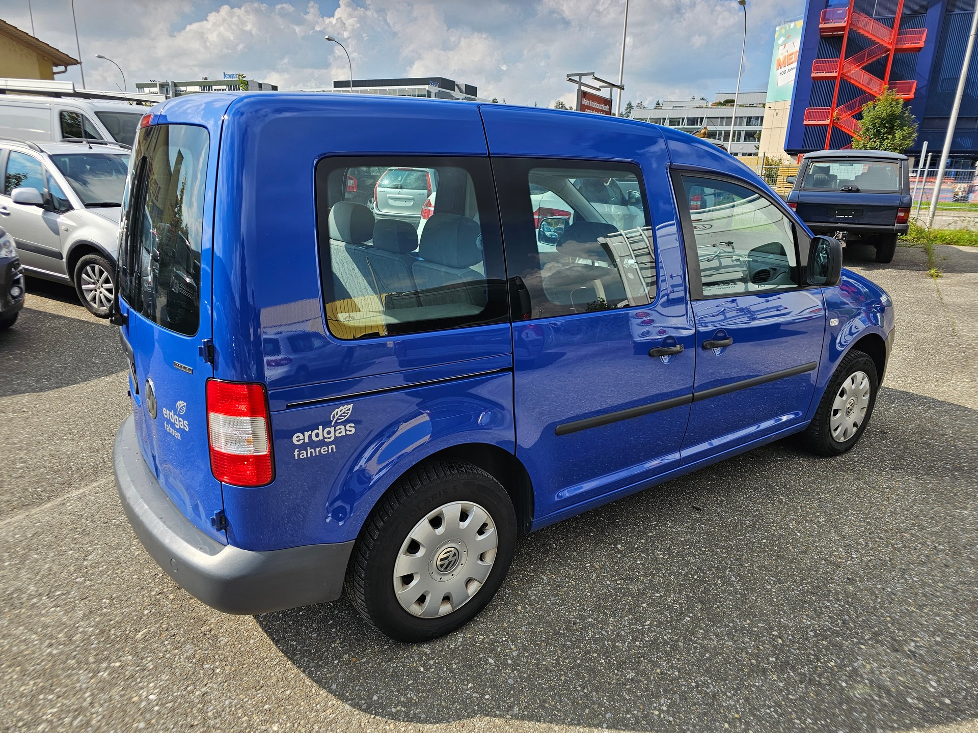 VW Caddy Life 2.0 EcoFuel-image-2