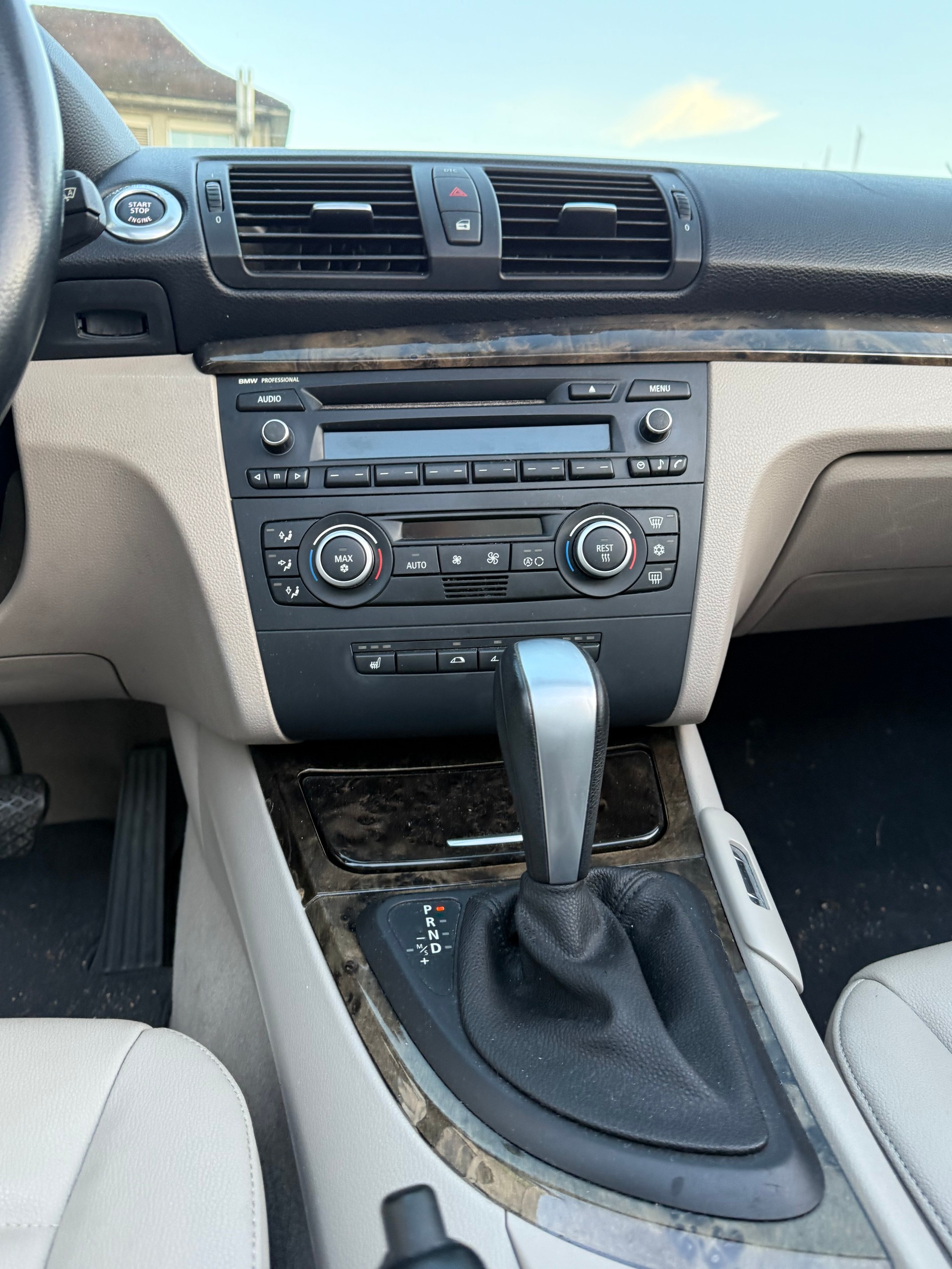 BMW 135i Cabrio Steptronic-image-8
