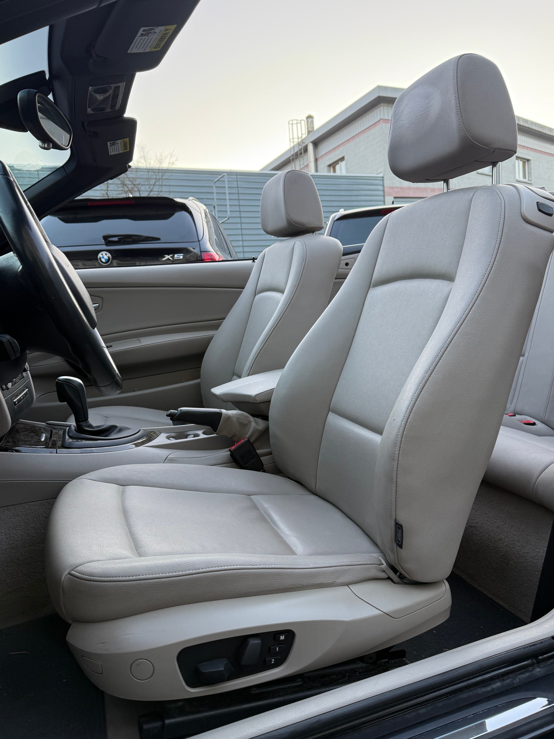 BMW 135i Cabrio Steptronic-image-6