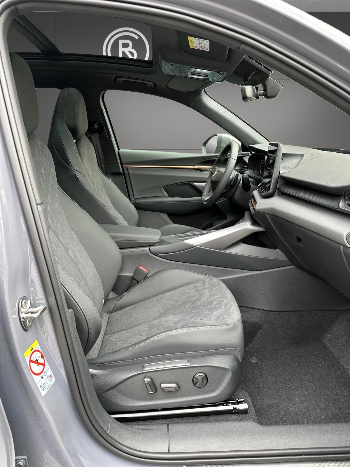 CUPRA Terramar 2.0 VZ * Sennheiser * Memory * Akebono Bremsen *-image-11