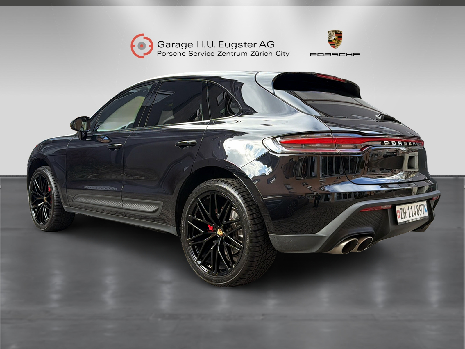 PORSCHE Macan S PDK-showroom-element-3