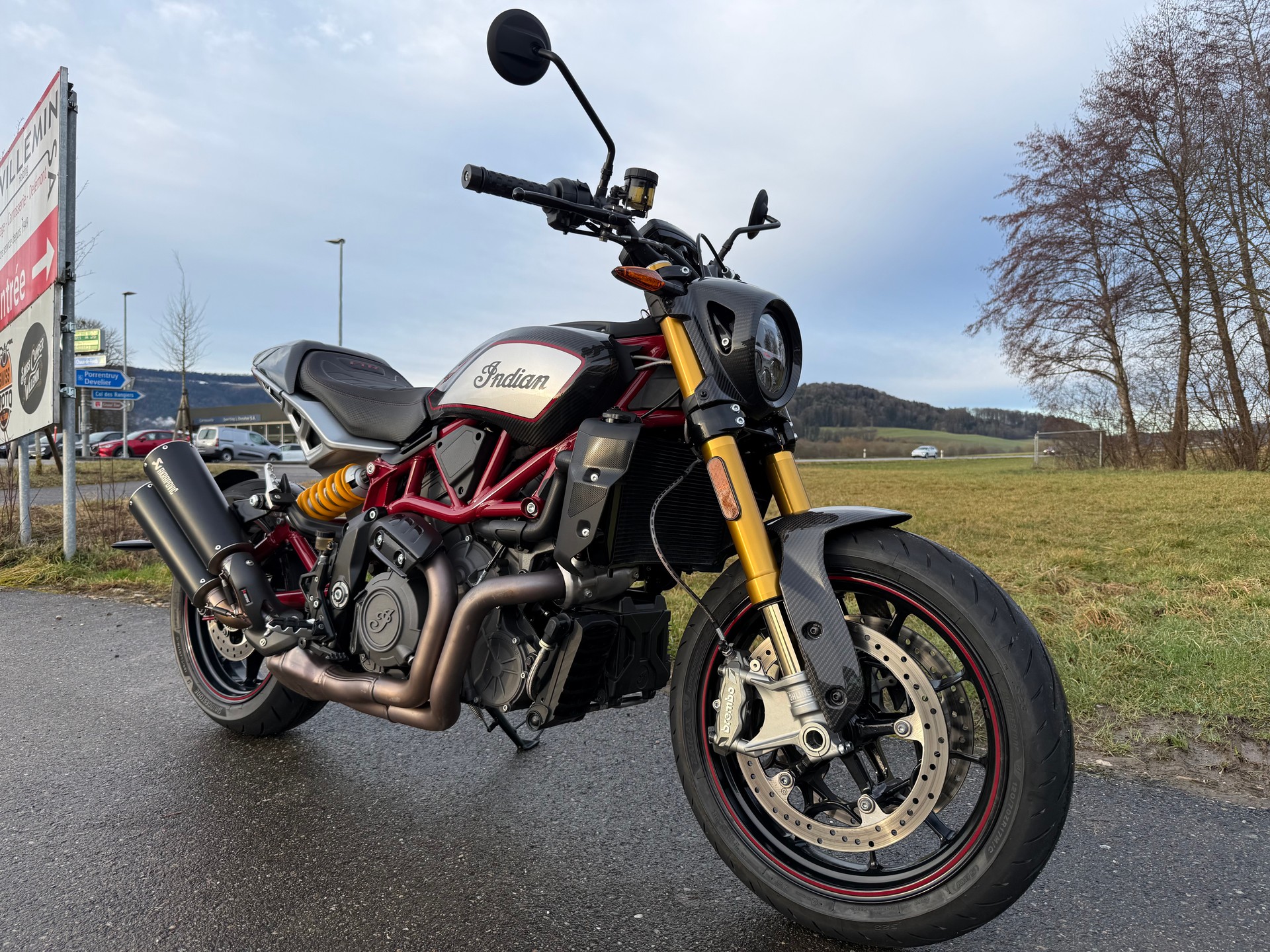 INDIAN FTR 1200 Z R Carbon-image-4