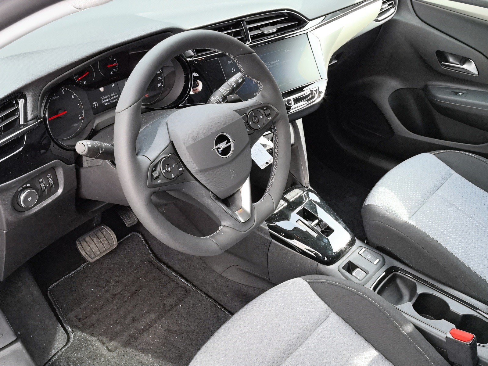 OPEL Corsa 1.2 TP Edition Automat-image-7