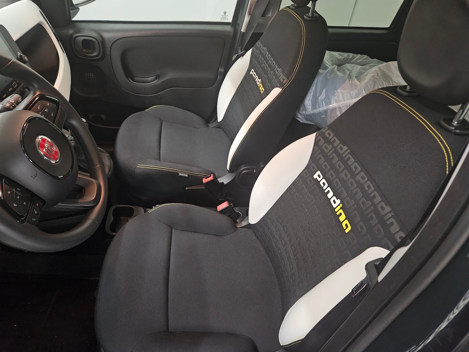 FIAT Pandina 1.0 MHEV Cross-image-7