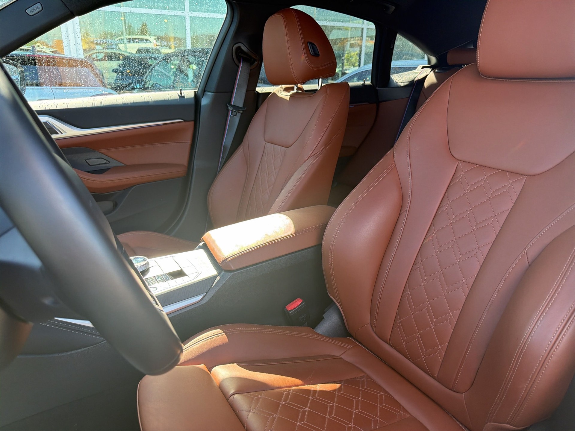 BMW i4 xDrive 40 M Sport Pro-image-8
