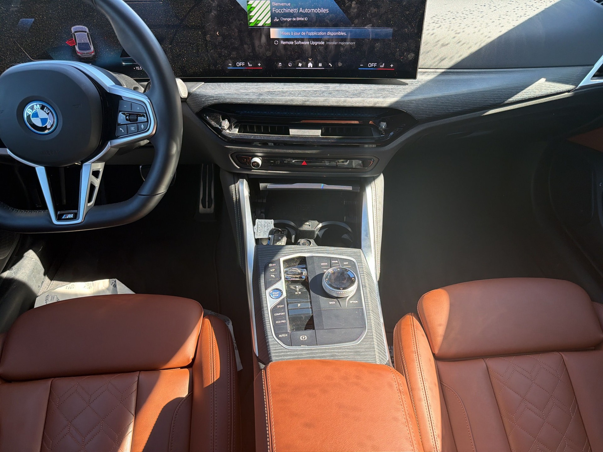 BMW i4 xDrive 40 M Sport Pro-image-11