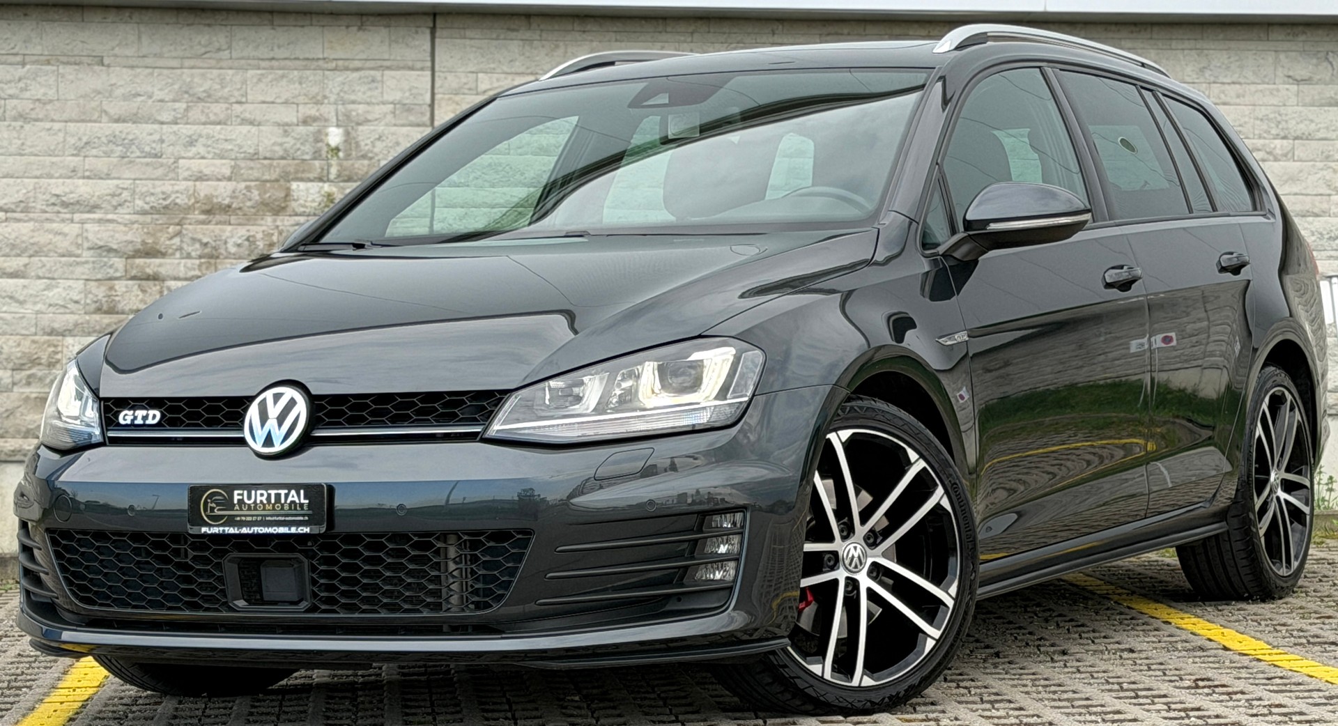 VW Golf Variant 2.0 TDI GTD DSG-image-4