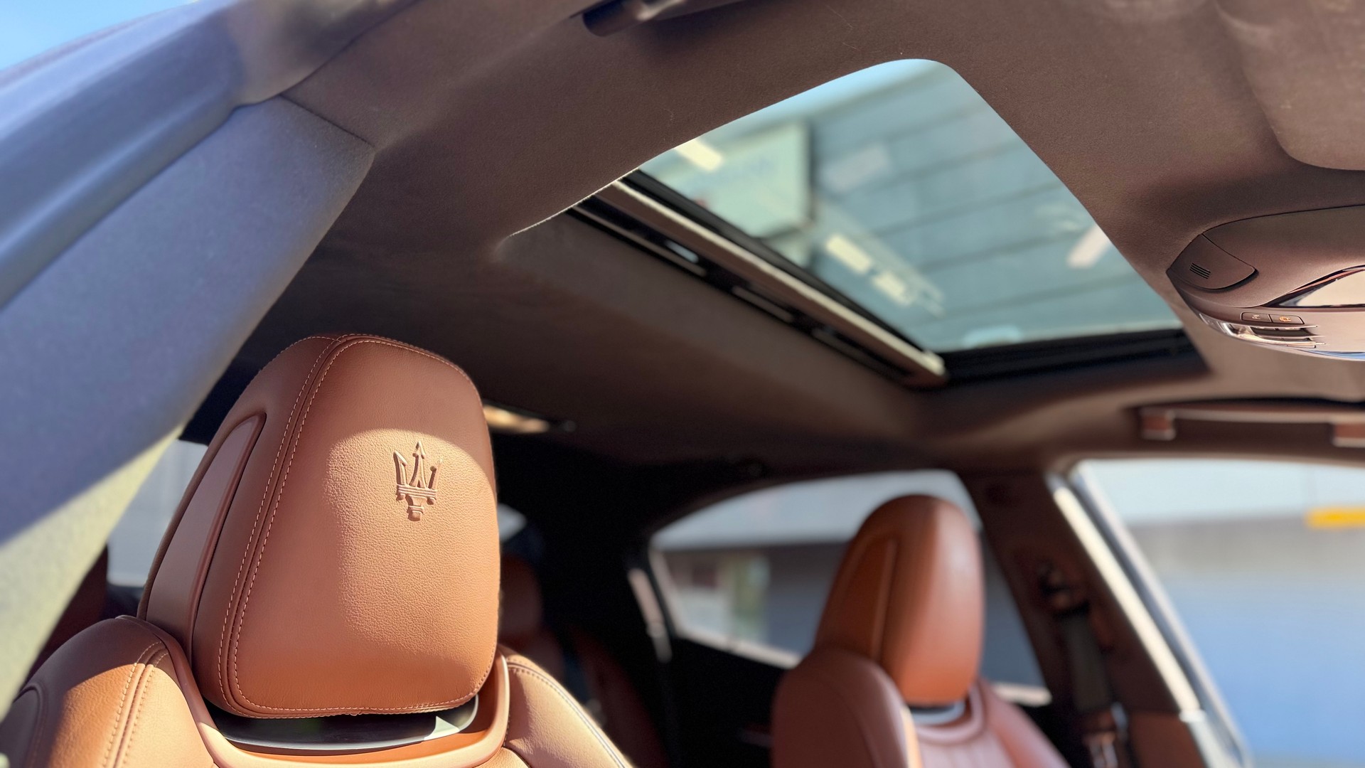 MASERATI Ghibli D 3.0 V6 GranSport Automatica-image-16