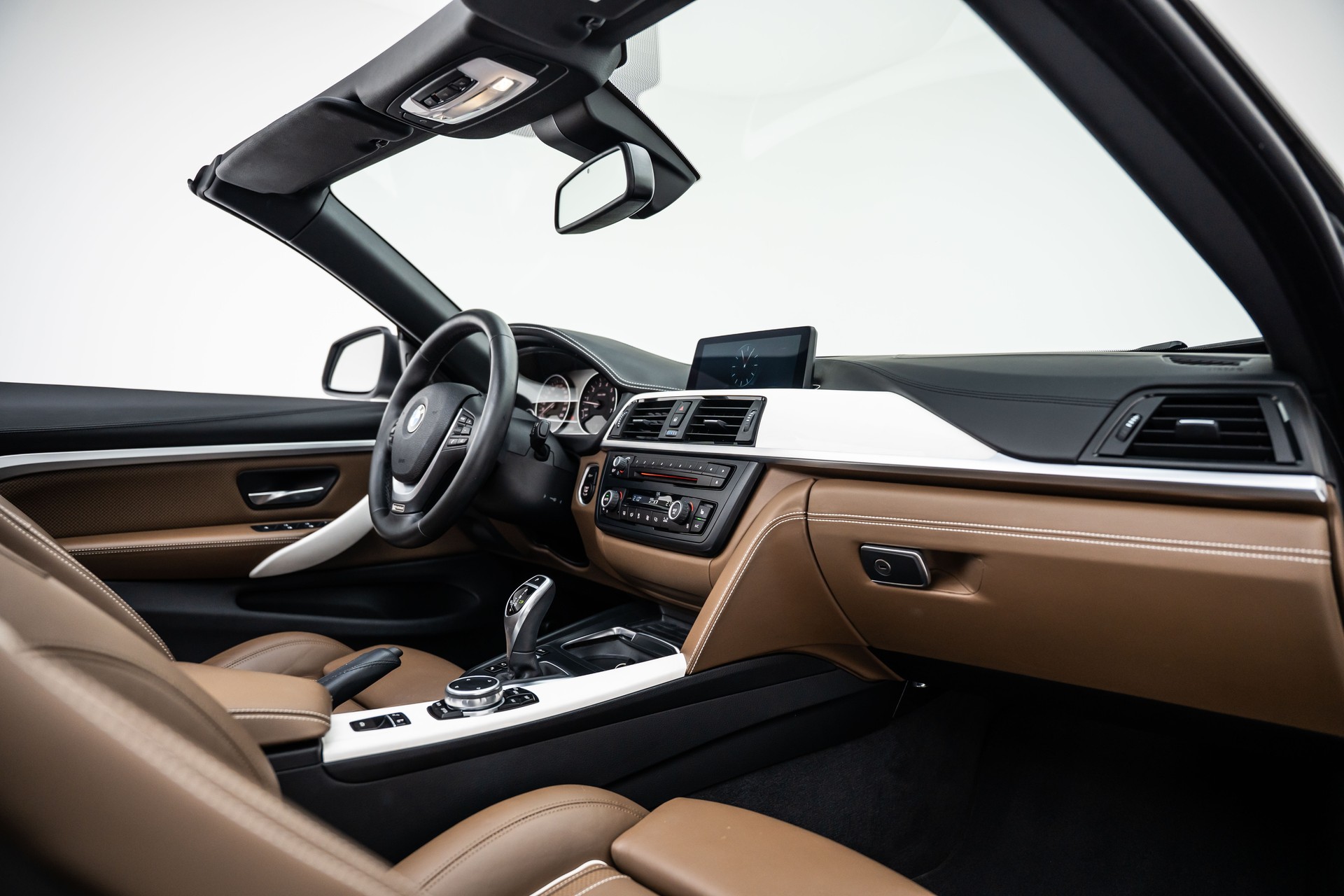 BMW 440i Cabriolet Steptronic - Individual-image-23