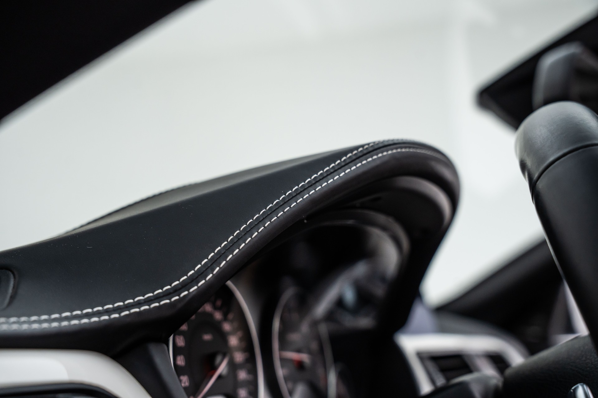 BMW 440i Cabriolet Steptronic - Individual-image-17