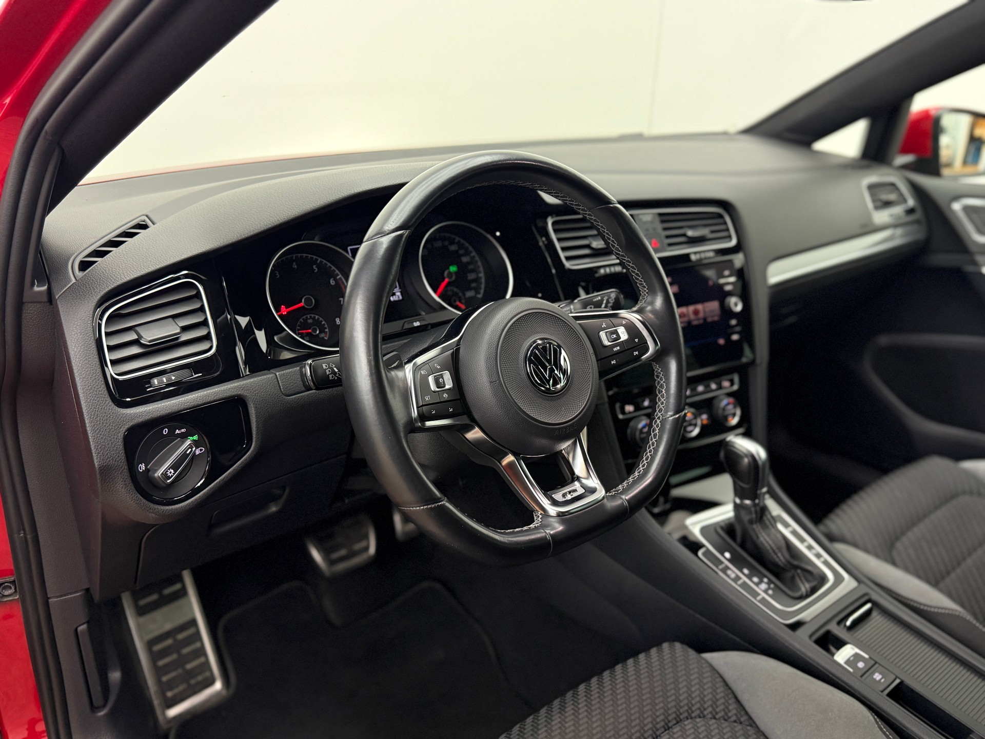 VW Golf 1.5 TSI EVO Highline DSG-image-26