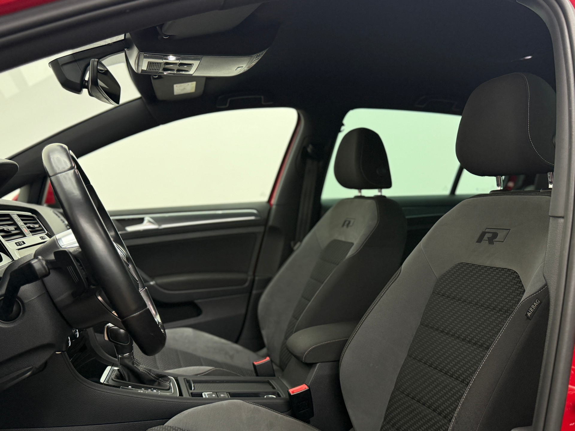 VW Golf 1.5 TSI EVO Highline DSG-image-19