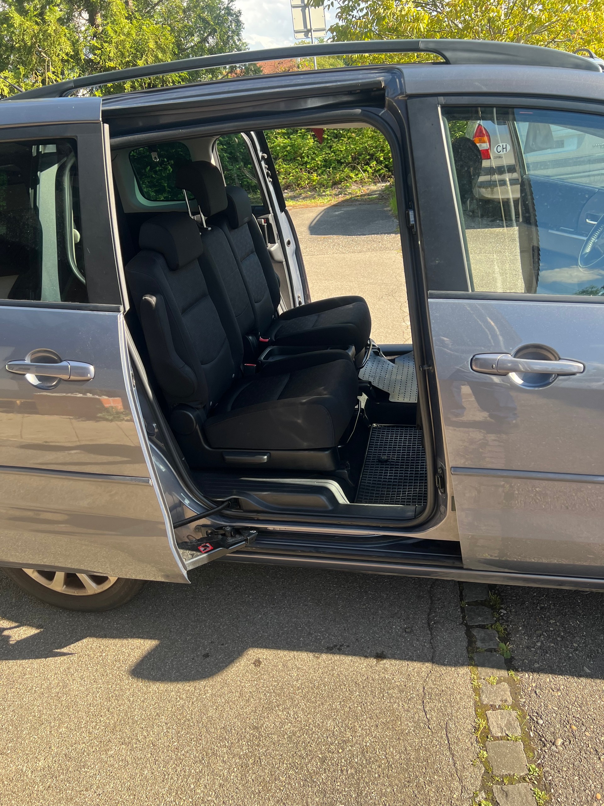 MAZDA 2 1.4i 16V Exclusive-image-9