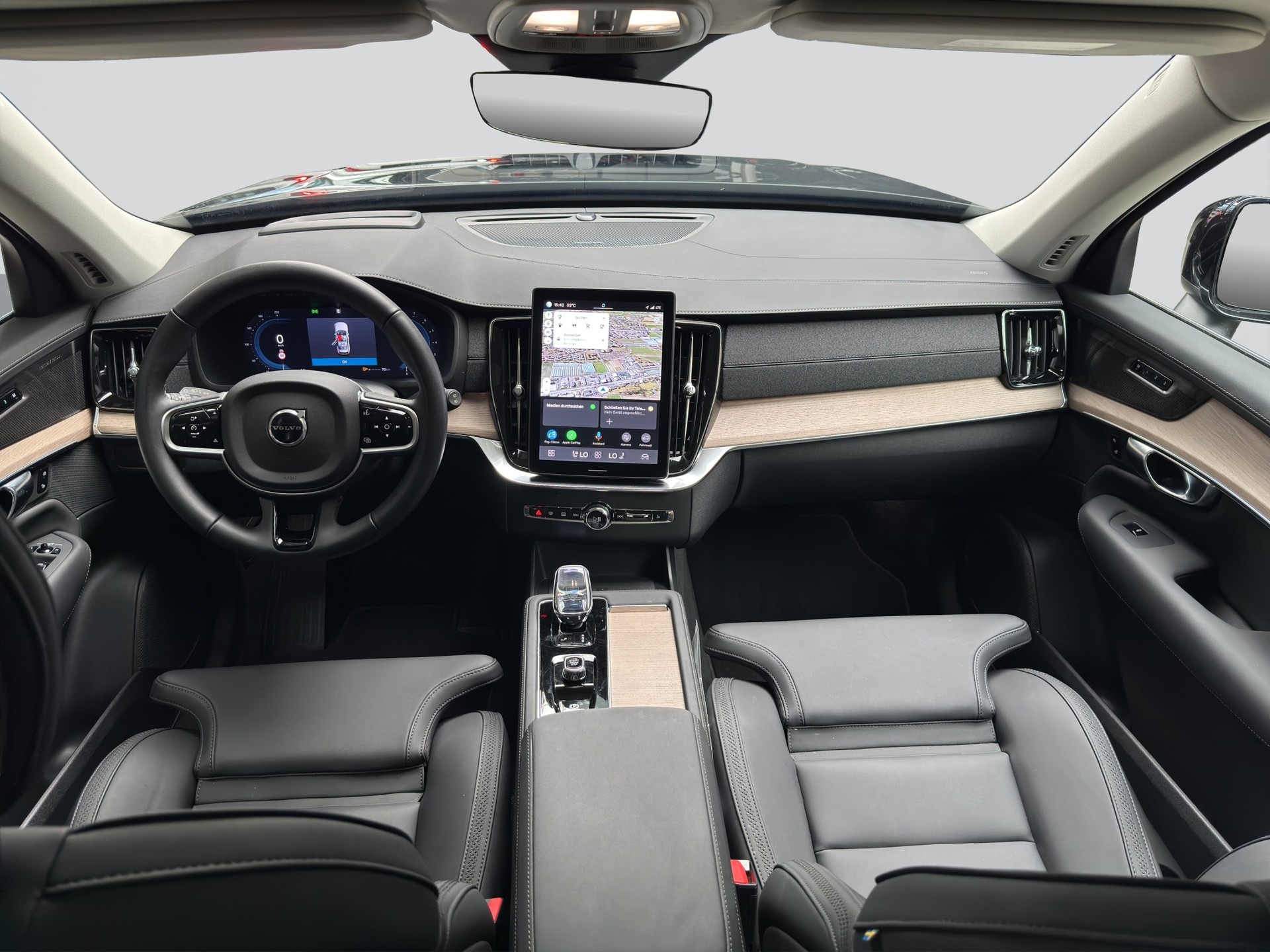 VOLVO XC90 B5 Benzin 7Pl. Mild Hybrid AWD Plus Bright Geartronic-image-16