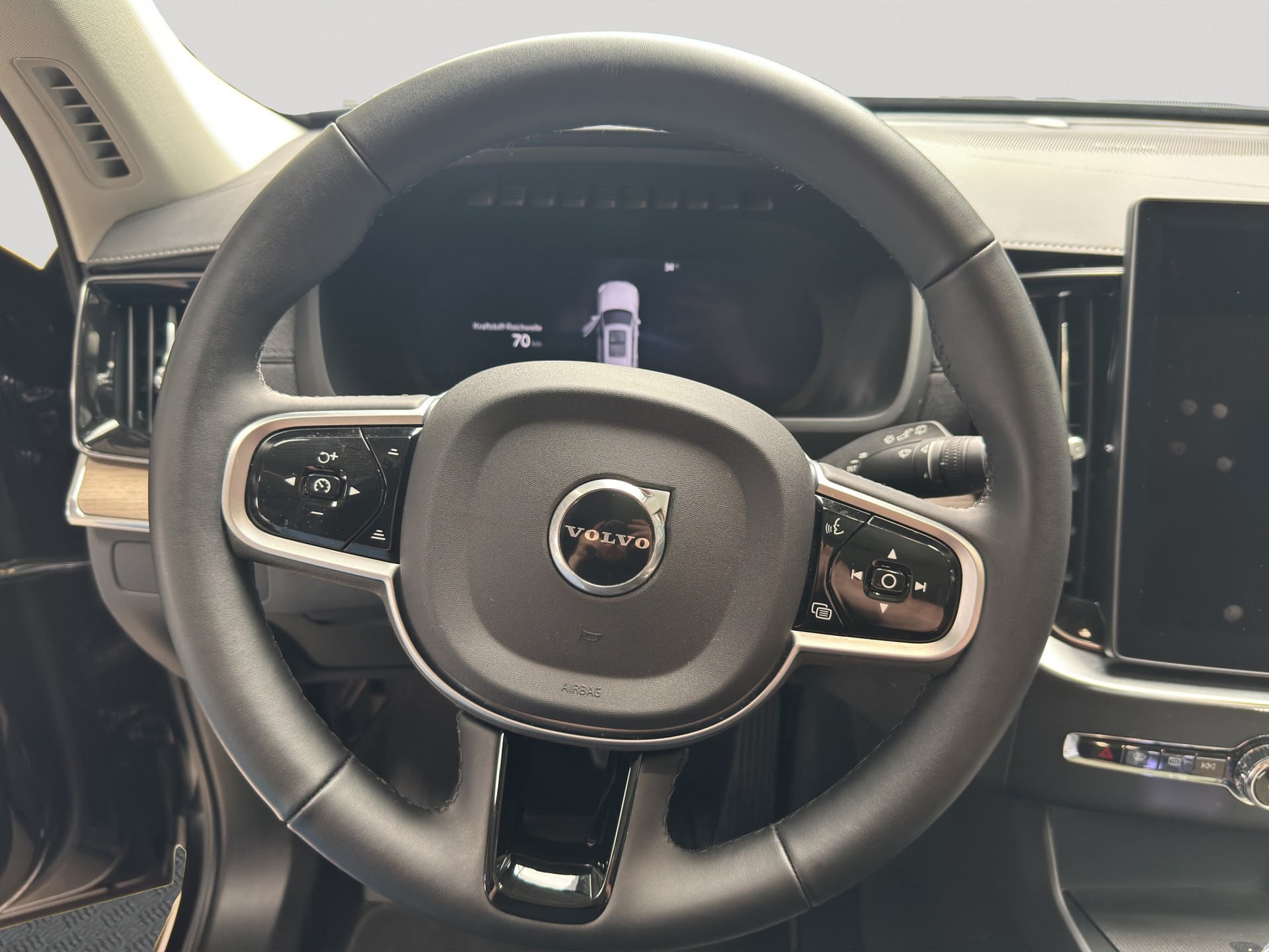 VOLVO XC90 B5 Benzin 7Pl. Mild Hybrid AWD Plus Bright Geartronic-image-12