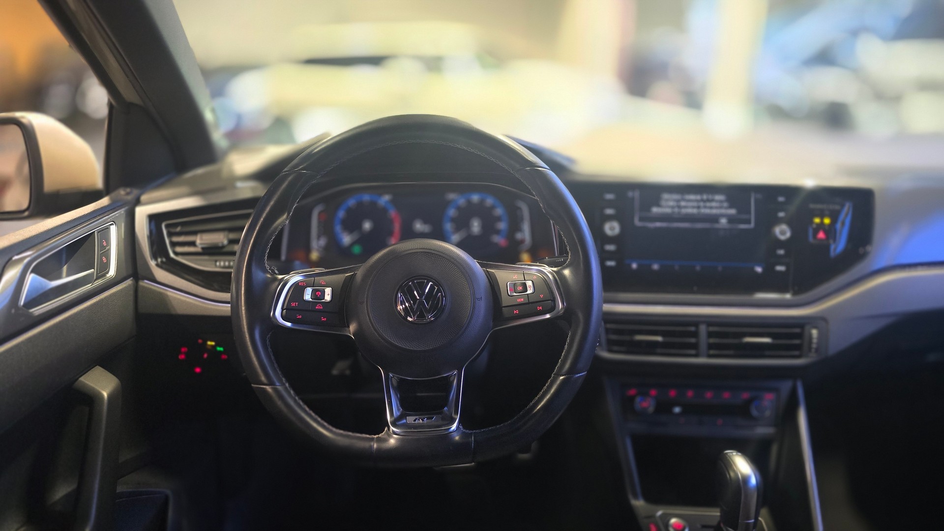 VW POLO-image-18