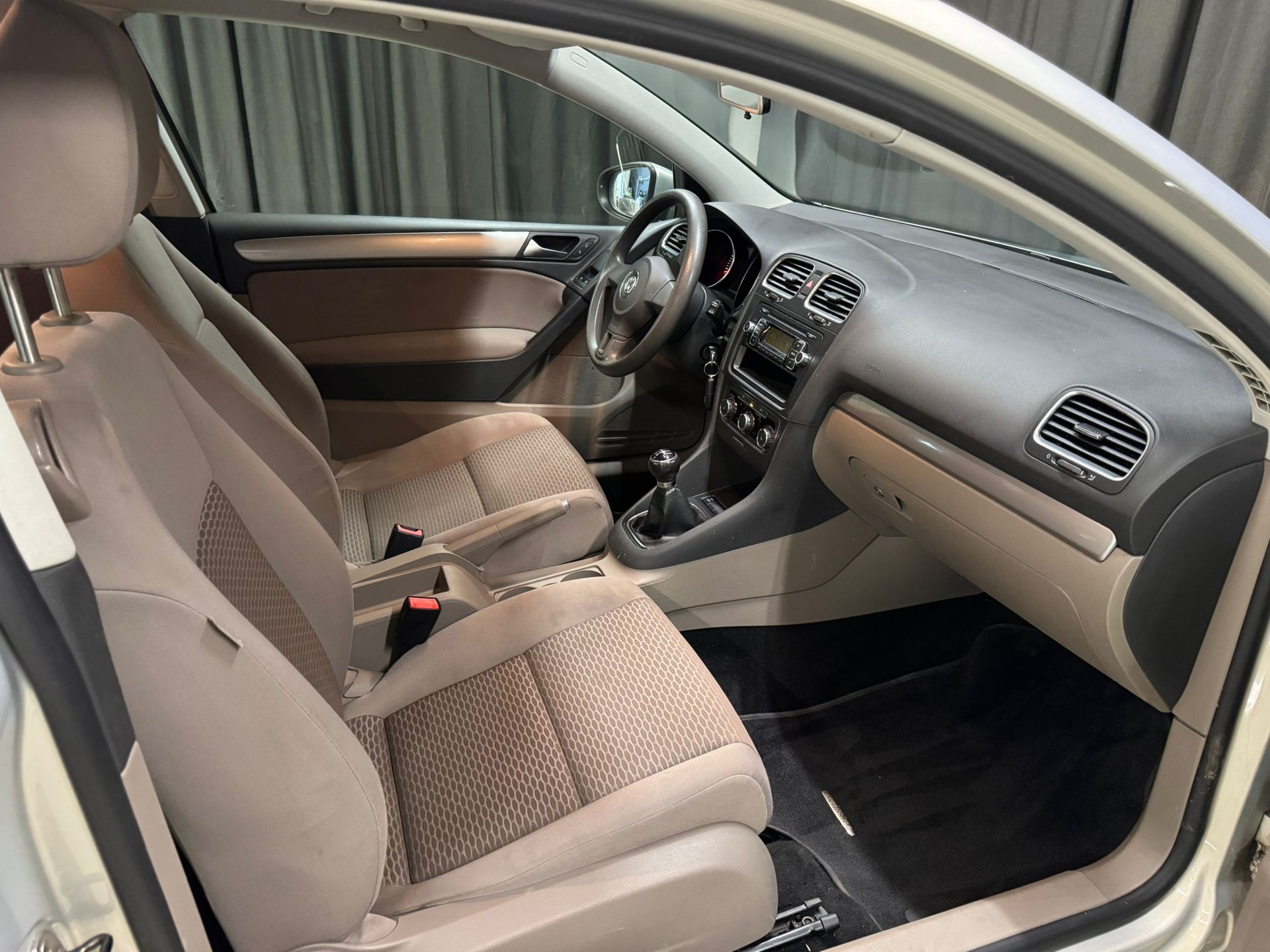 VW Golf 1.4 Trendline-image-11