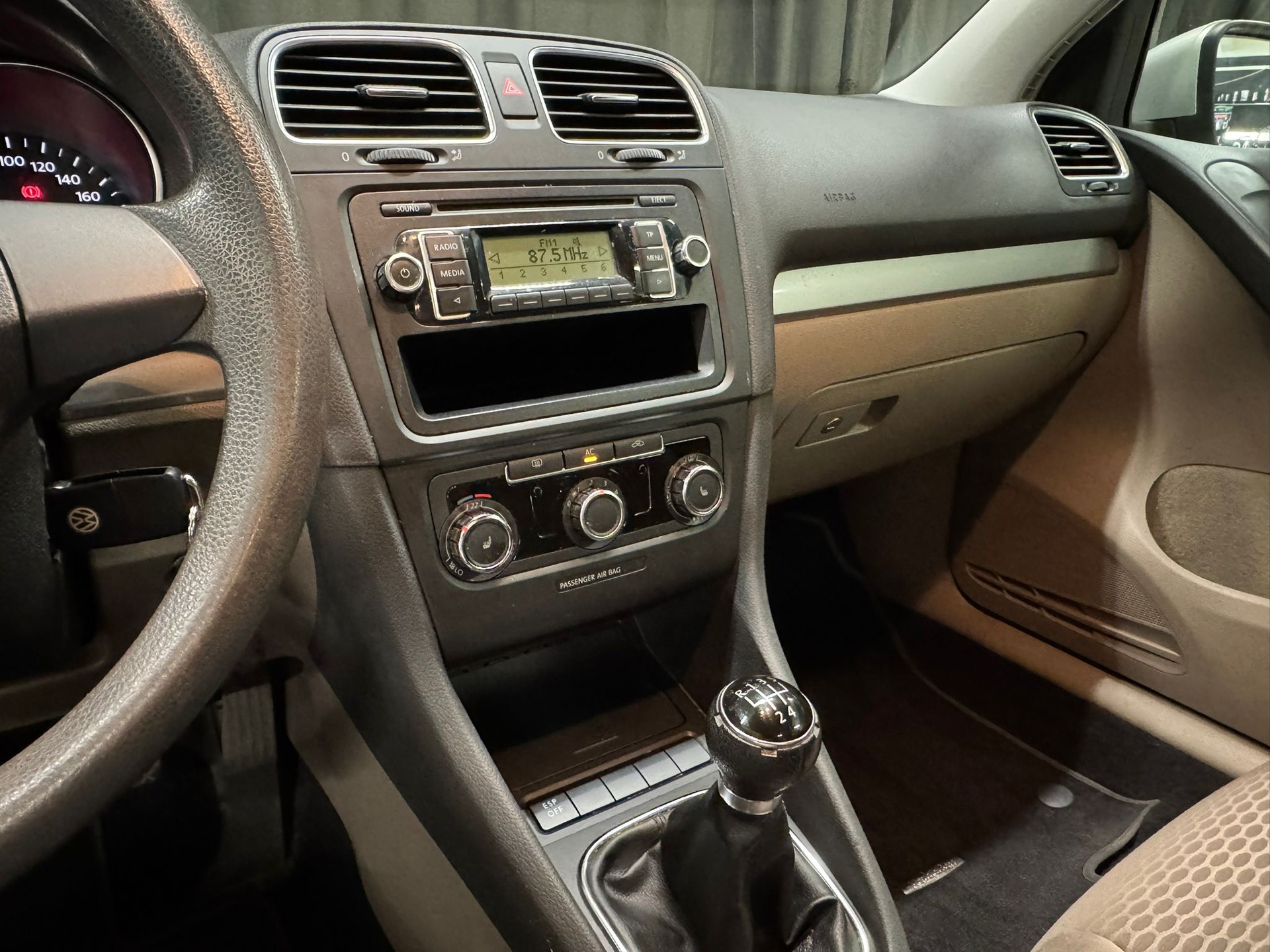 VW Golf 1.4 Trendline-image-9