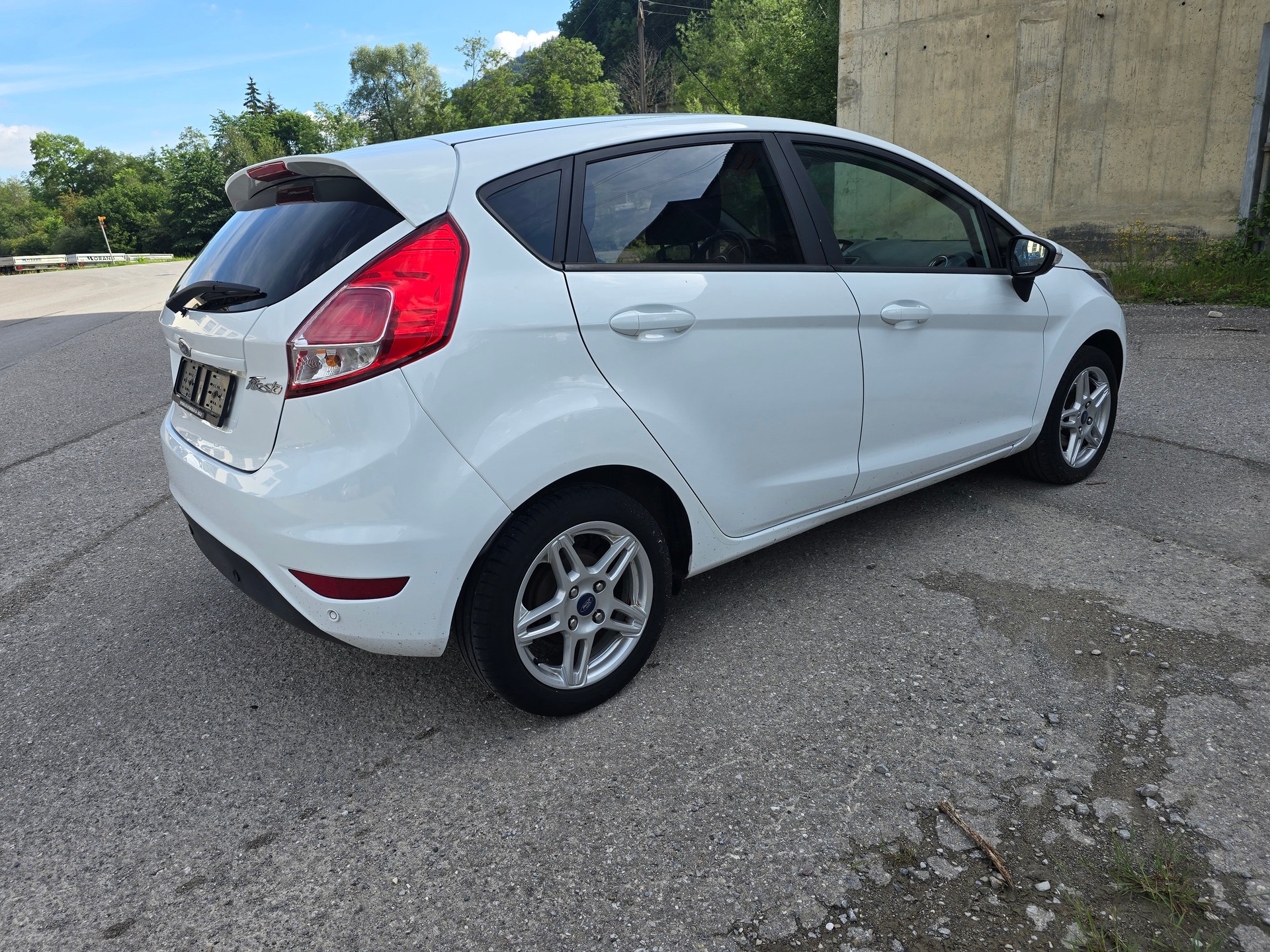 FORD Fiesta 1.0 Trend-image-3