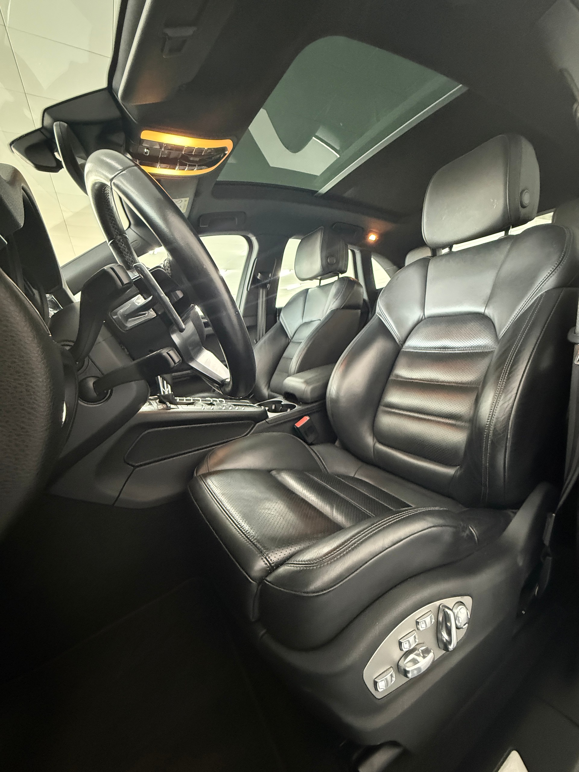 PORSCHE Macan S PDK-image-9