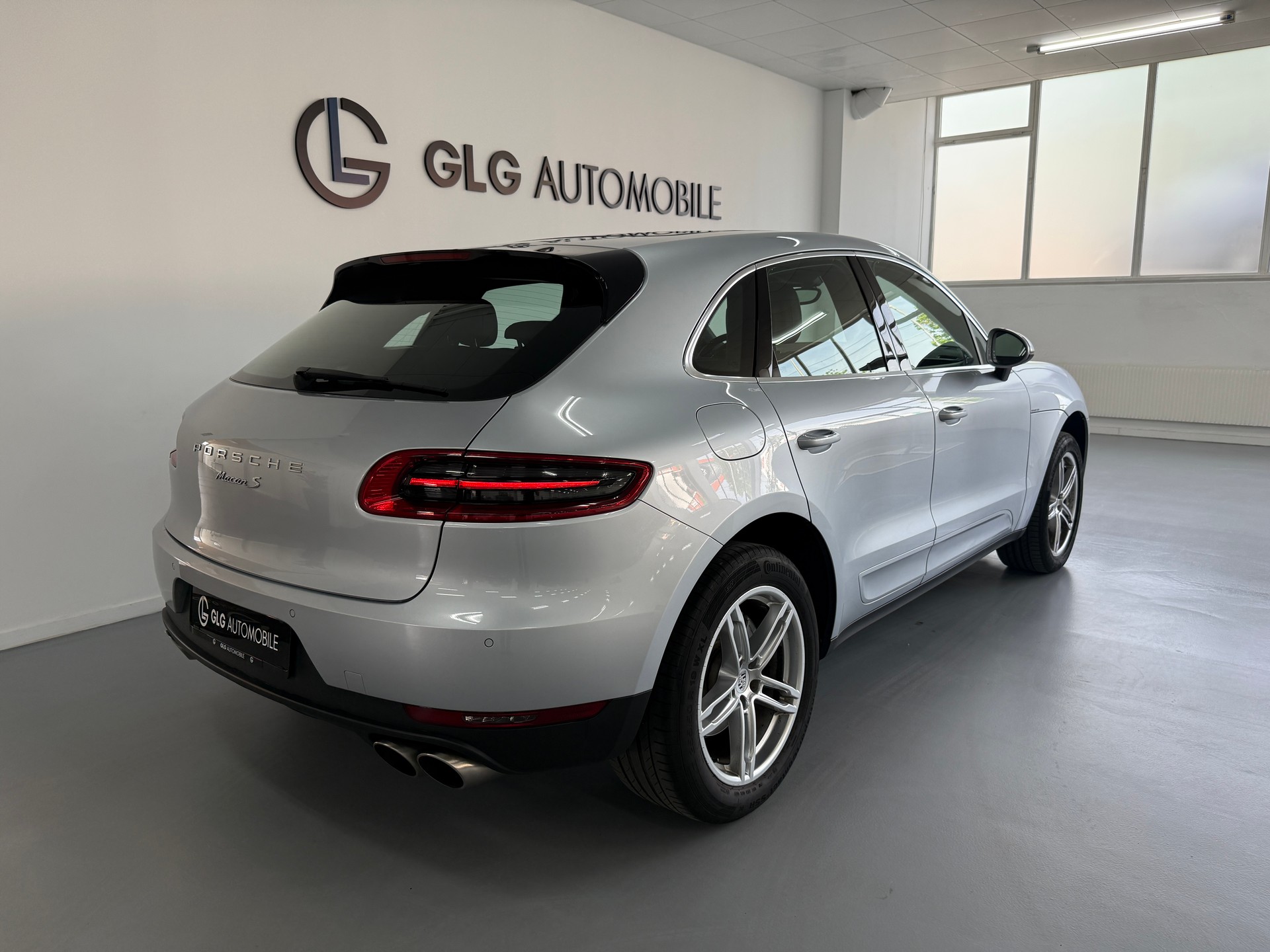 PORSCHE Macan S PDK-image-4