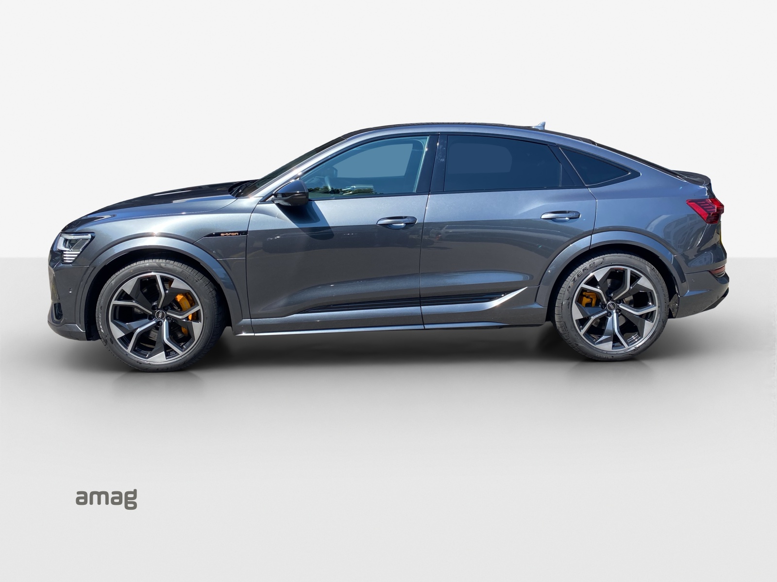 AUDI e-tron S Sportback quattro-showroom-element-1
