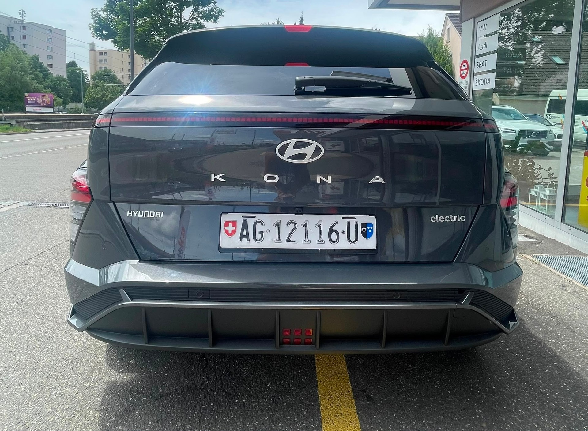 HYUNDAI Kona EV 65.4 kWh Teuerste Version N Line CH-Auto 28% Rabatt 60 Monate Werksgarantie-image-2