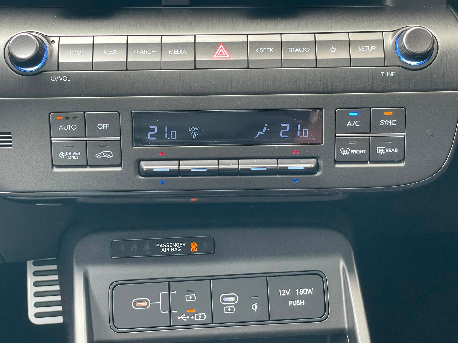 HYUNDAI Kona EV 65.4 kWh Teuerste Version N Line CH-Auto 28% Rabatt 60 Monate Werksgarantie-image-9