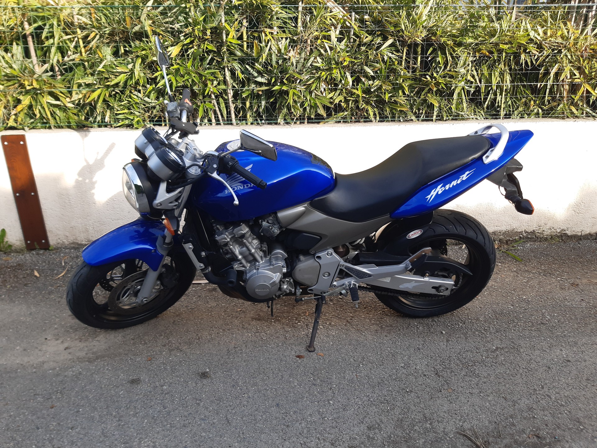 HONDA CB 600 F Hornet-image-2