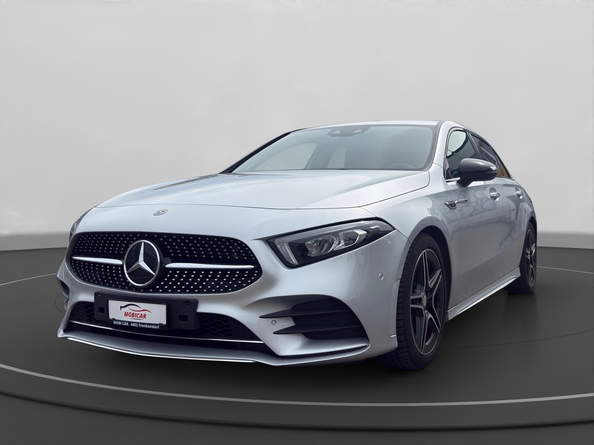 MERCEDES-BENZ A 200 AMG Line 7G-DCT