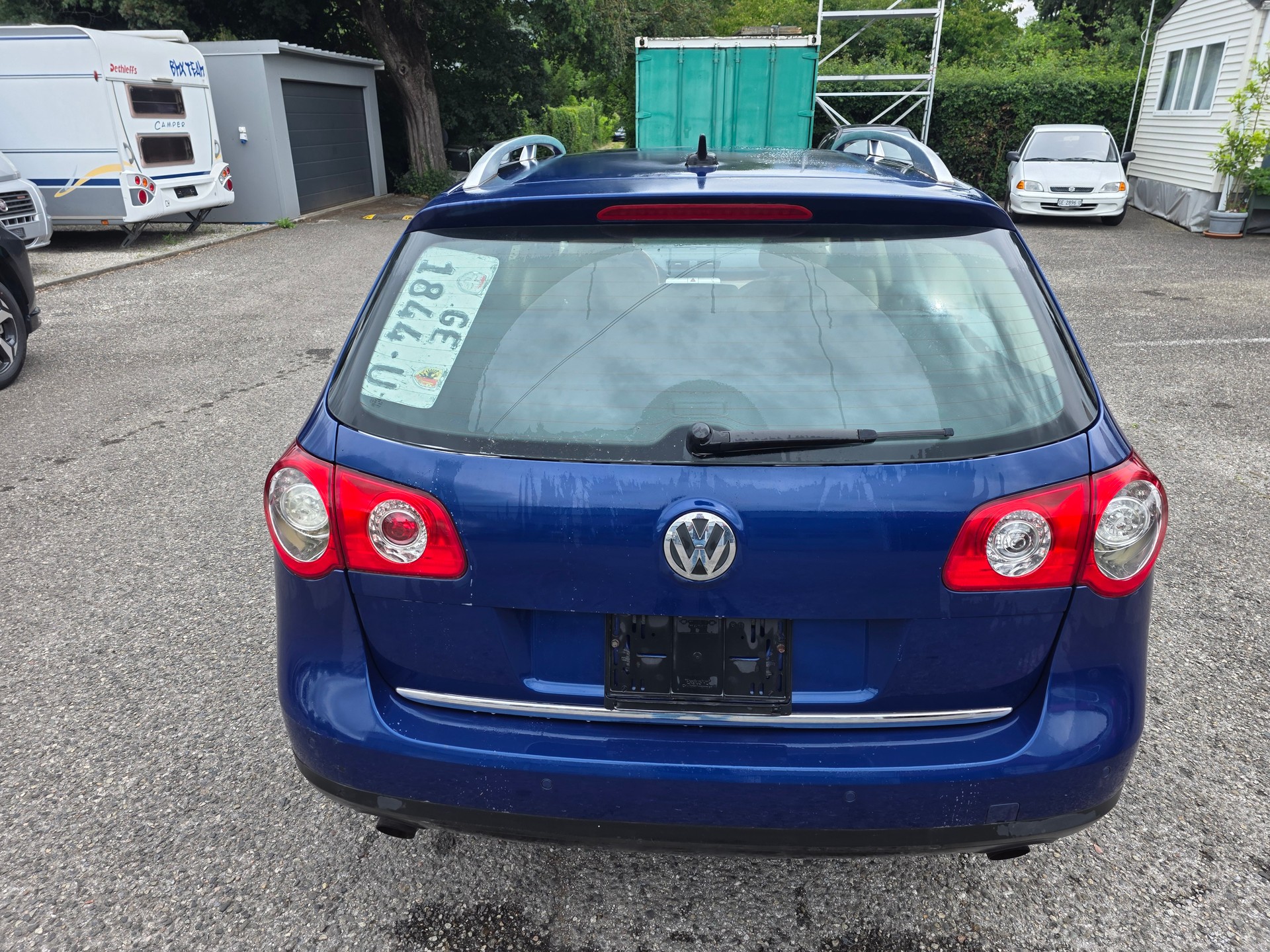 VW Passat Variant 3.2 V6 FSI Highline 4Motion-image-4