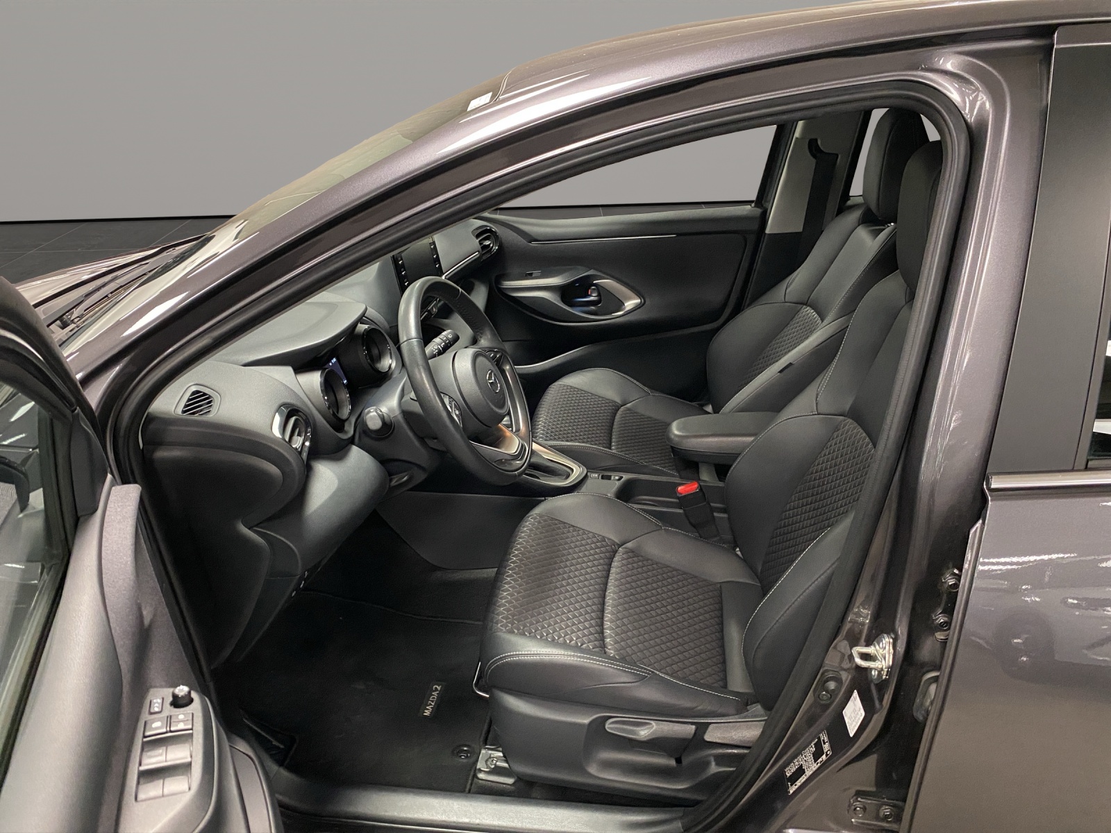 MAZDA 2 1.5 Hybrid Select-image-10