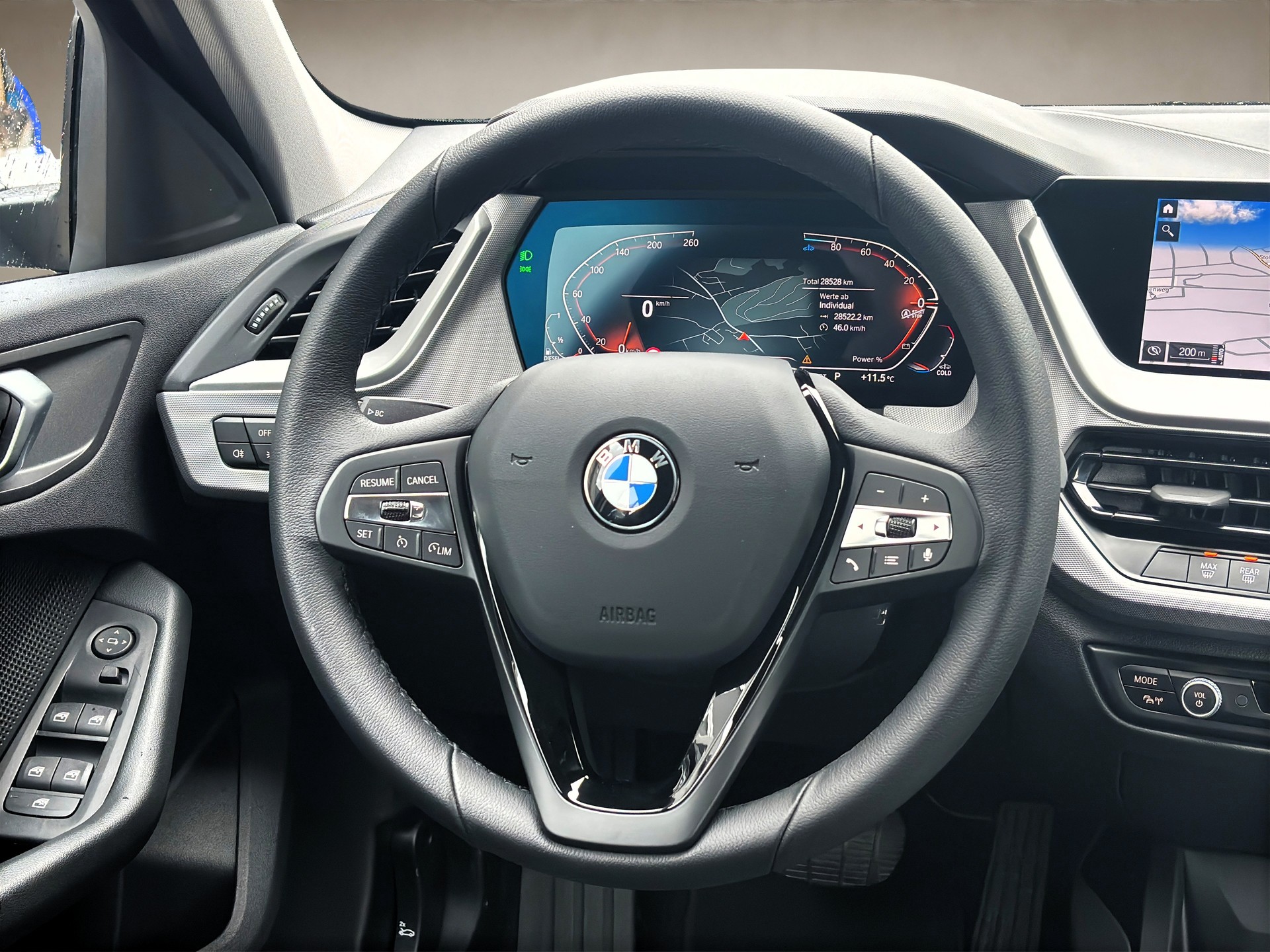 BMW 120d xDrive Steptronic ✅CH-Fahrzeug & Gratisservice✅-image-13