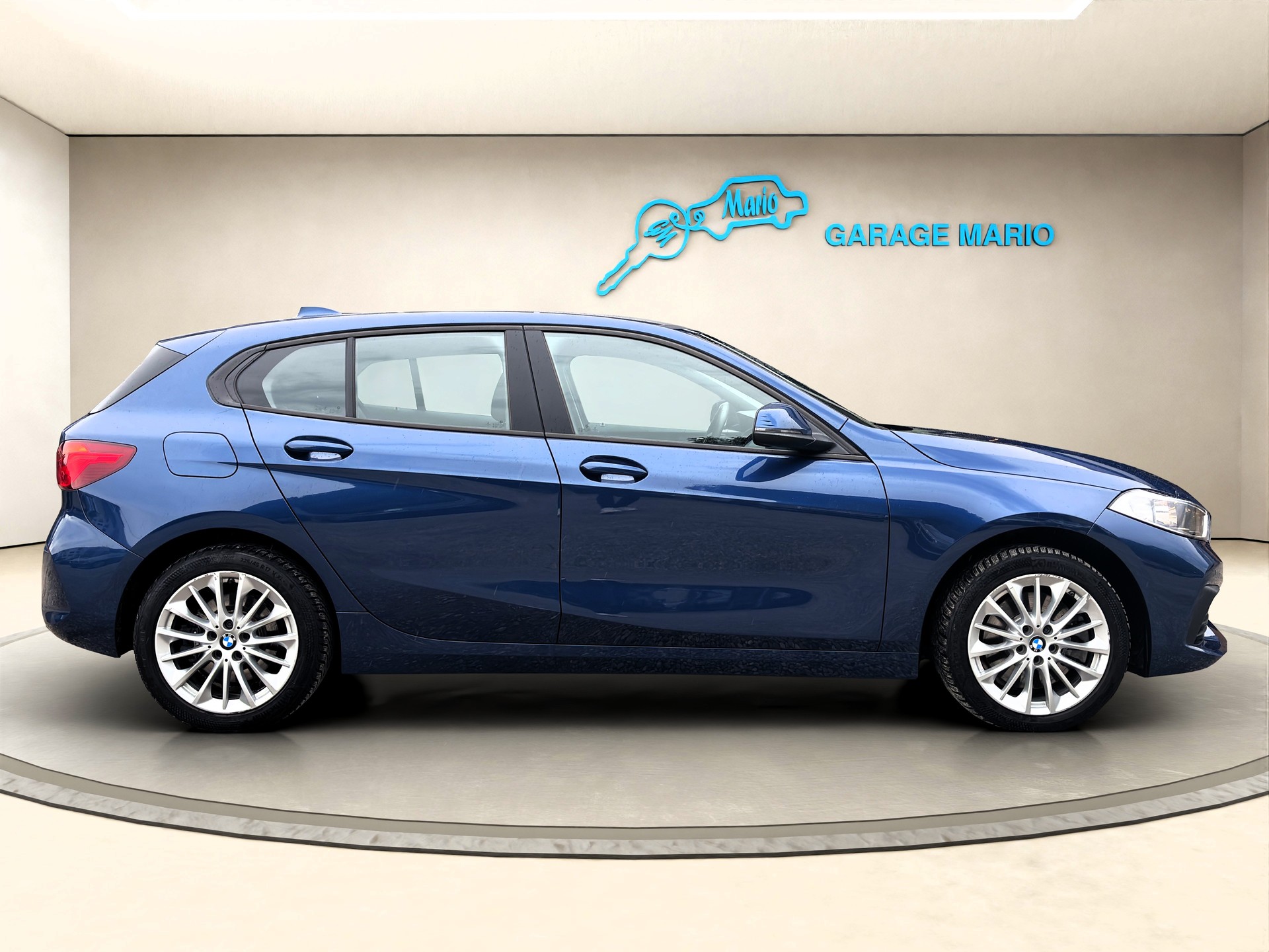 BMW 120d xDrive Steptronic ✅CH-Fahrzeug & Gratisservice✅-image-3