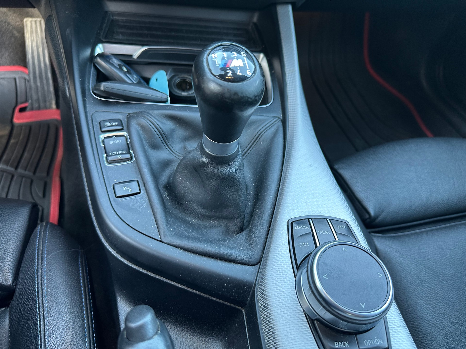 BMW 118d xDrive Edition M Sport-image-19