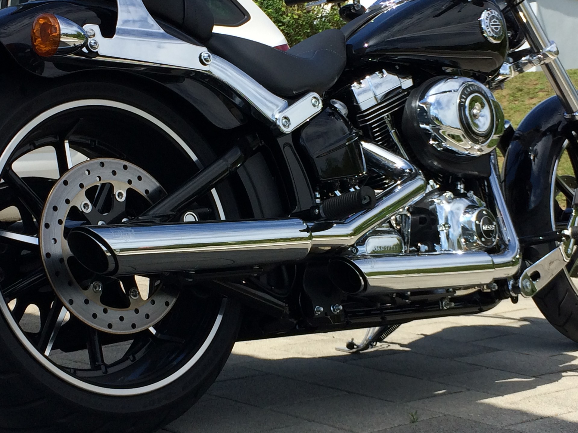 HARLEY-DAVIDSON FXSB Breakout 103 ABS. Moto de 1ère main, état de neuf! Suivi complet chez Harley-Davidson, expertisé du jour!-image-8