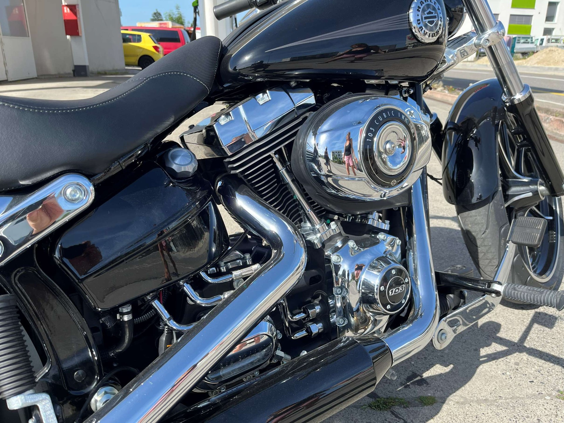 HARLEY-DAVIDSON FXSB Breakout 103 ABS. Moto de 1ère main, état de neuf! Suivi complet chez Harley-Davidson, expertisé du jour!-image-4