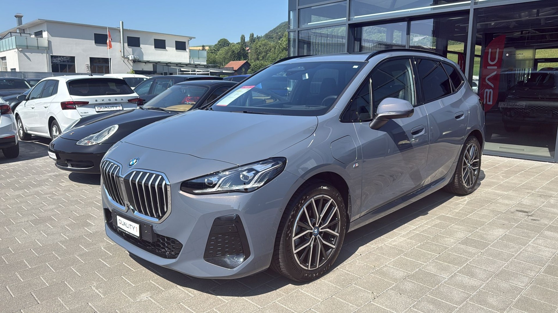BMW 225e xDrive Active Tourer M Sport-showroom-element-2