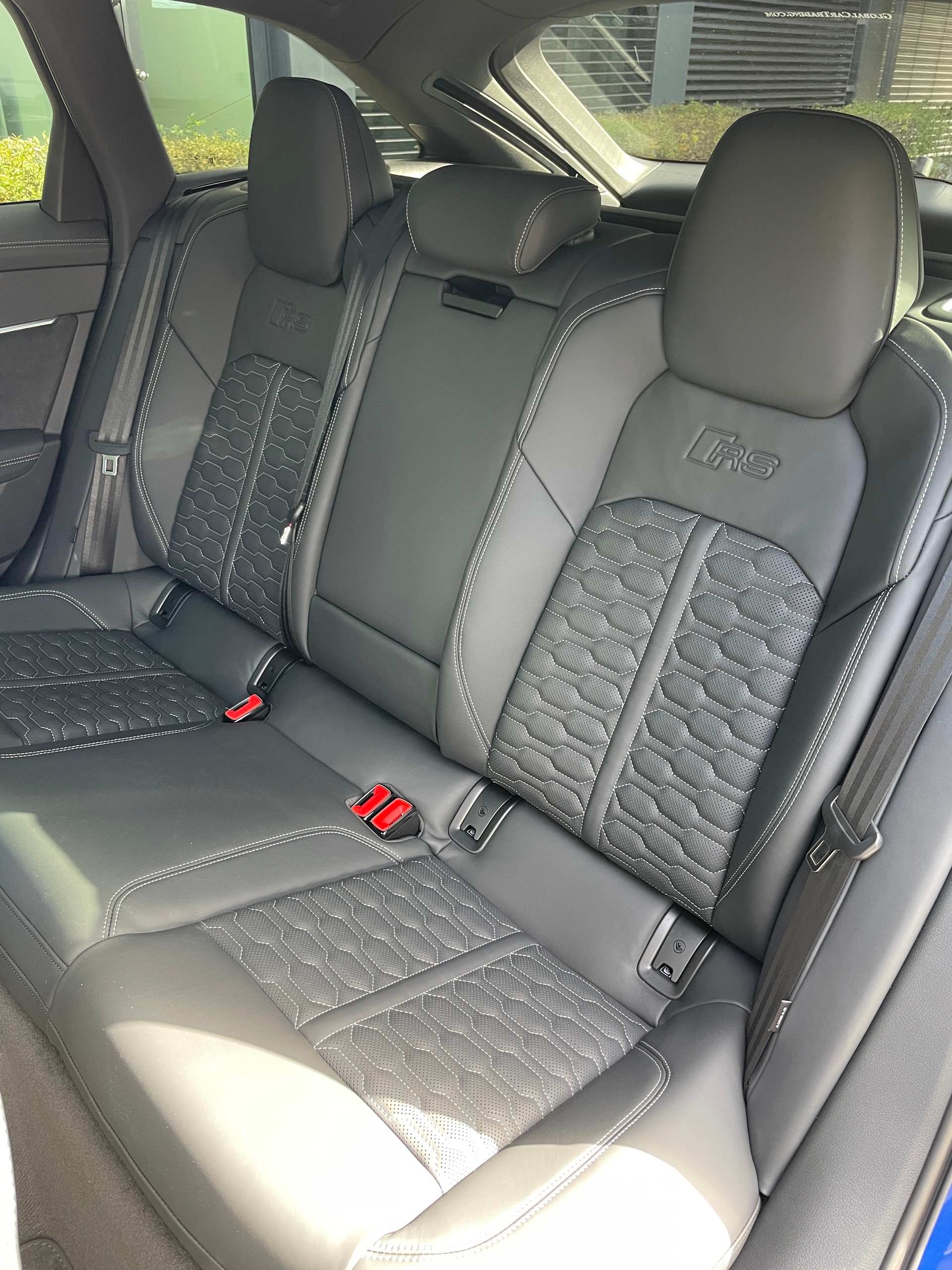 AUDI RS6 Avant 4.0 TFSI V8 quattro-image-17
