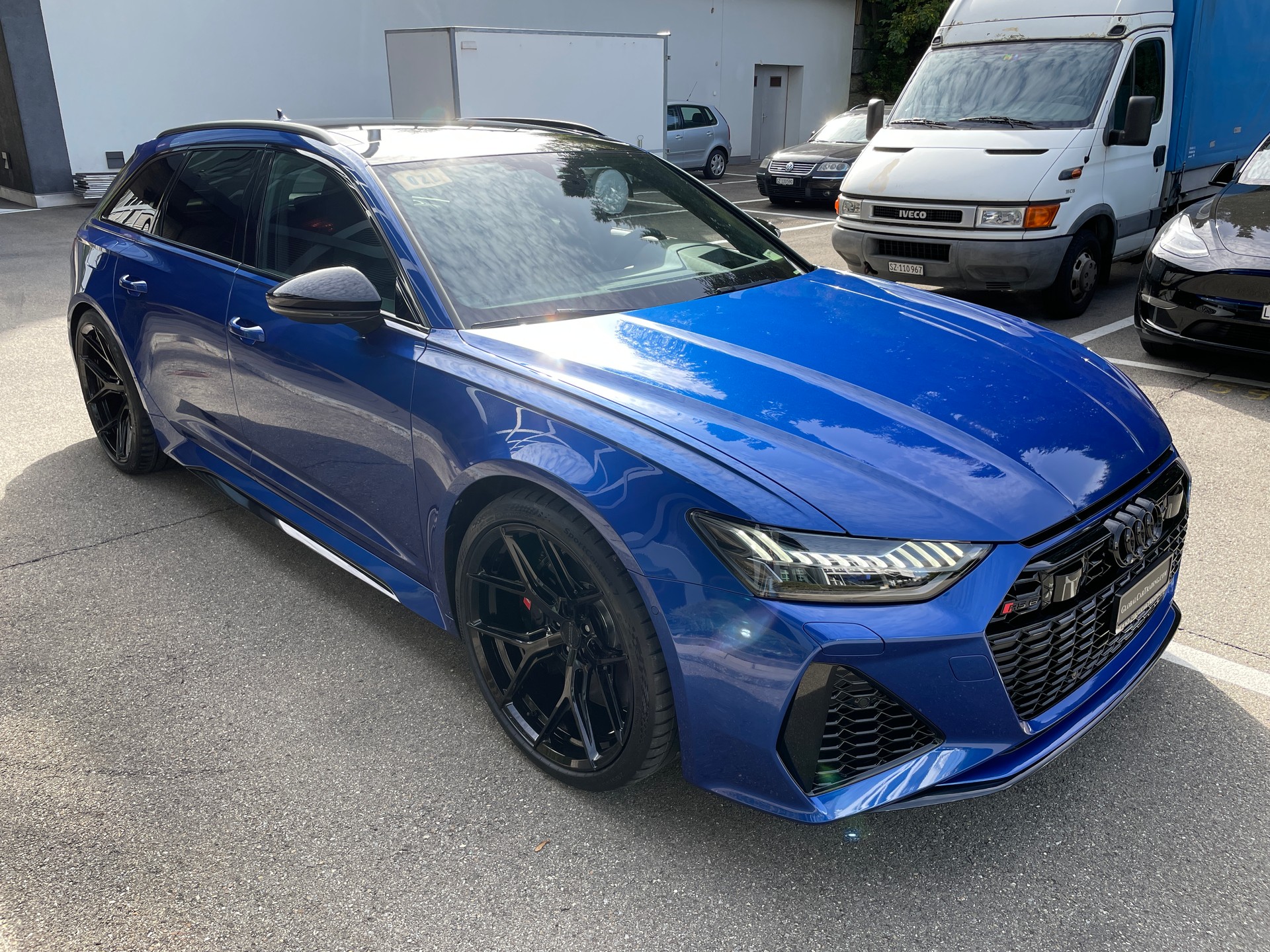 AUDI RS6 Avant 4.0 TFSI V8 quattro-showroom-element-2